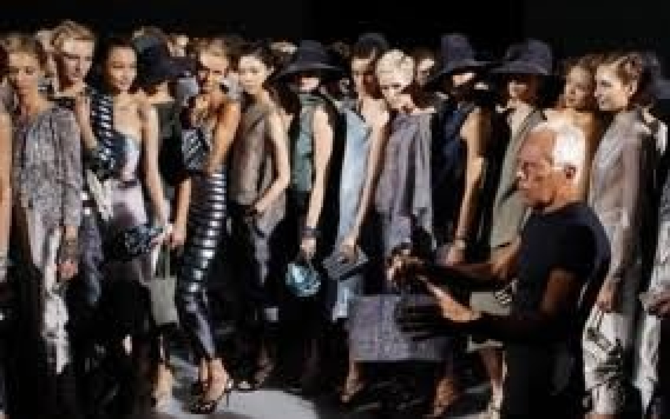 The Histiory of Italian Fashion: Giorgio Armani • Camera Nazionale della  Moda Italiana