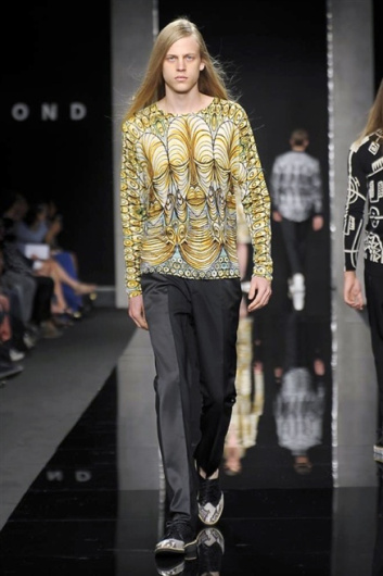 Fotoservizio/SS 2014/MEN/JOHN RICHMOND/DP1/4