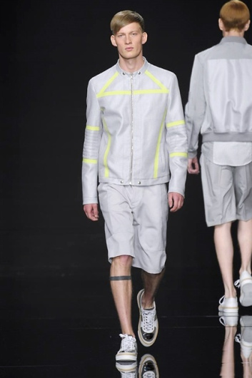 Fotoservizio/SS 2014/MEN/JOHN RICHMOND/DP1/13