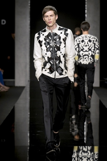 Fotoservizio/SS 2014/MEN/JOHN RICHMOND/DP1/37