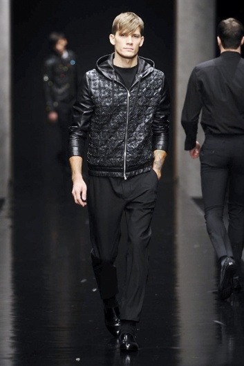 Fotoservizio/FW 2014-2015/MEN/JOHN RICHMOND/DP1/49