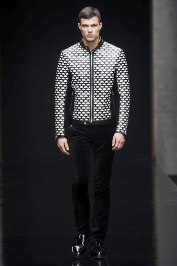 Fotoservizio/FW 2014-2015/MEN/JOHN RICHMOND/DP1/3