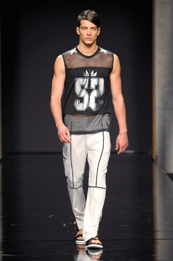 Fotoservizio/SS 2015/MEN/JOHN RICHMOND/DP1/12