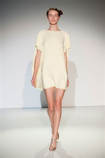 Fotoservizio/SS 2012/WOMEN/ROBERTO MUSSO/18