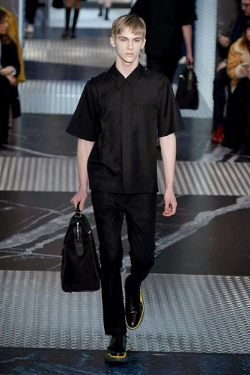 Fotoservizio/FW 2015-2016/MEN/PRADA/DP1/33