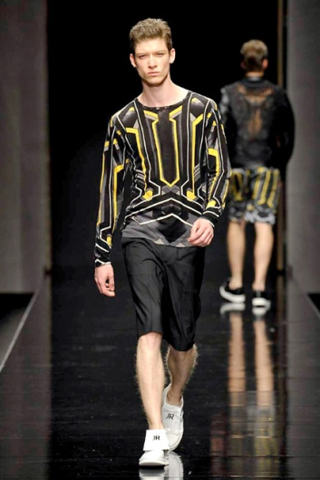 Fotoservizio/SS 2016/MEN/JOHN RICHMOND/DP1/42