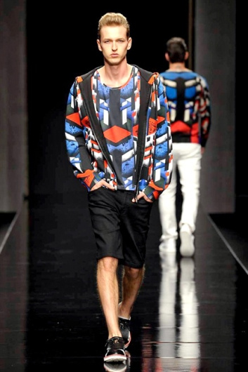 Fotoservizio/SS 2016/MEN/JOHN RICHMOND/DP1/5