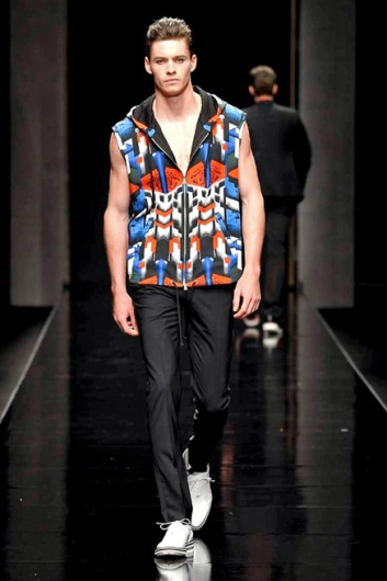 Fotoservizio/SS 2016/MEN/JOHN RICHMOND/DP1/7