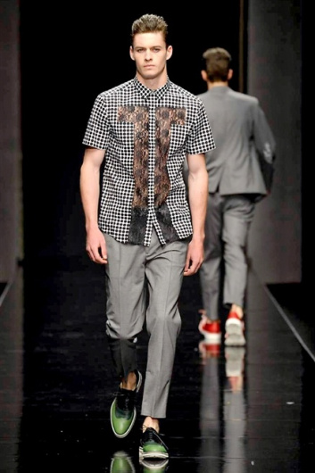 Fotoservizio/SS 2016/MEN/JOHN RICHMOND/DP1/27