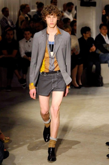 Fotoservizio/SS 2016/MEN/PRADA/DP1/2