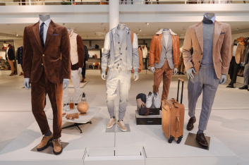 Fotoservizio/FW 19-20/MEN/PRESENTAZIONE/BRUNELLO CUCINELLI/DP2/12