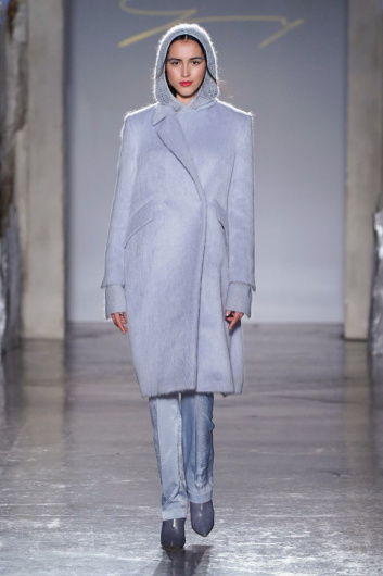 Fotoservizio/FW 19-20/WOMEN/SFILATA/GENNY/DP2/14