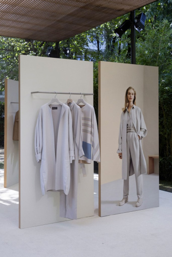 Fotoservizio/SS 2020/WOMEN/PRESENTAZIONE/LORO PIANA/DP2/17