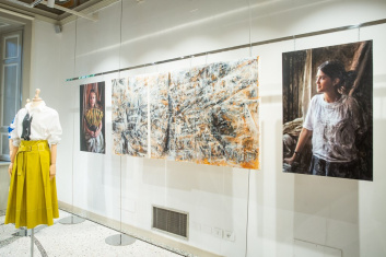 Fotoservizio/SS 2020/WOMEN/PRESENTAZIONE/PIAZZA SEMPIONE/DP2/11