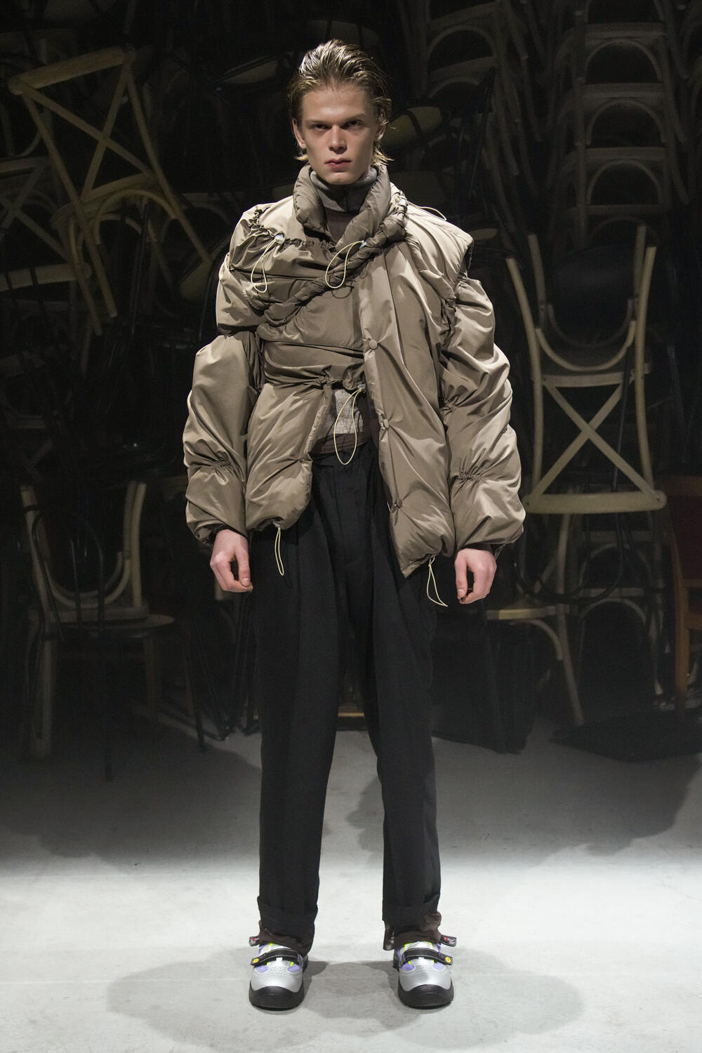 Fotoservizio/FW 23-24/MEN/SFILATA/MAGLIANO/DP2/21