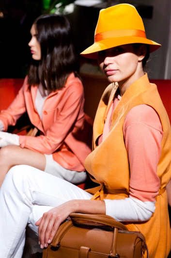 Fotoservizio/SS 2016/WOMEN/LORO PIANA/DP2/13