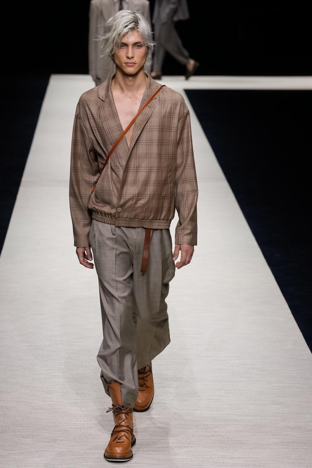 EMPORIO ARMANI MEN SS 2025 - Foto #6