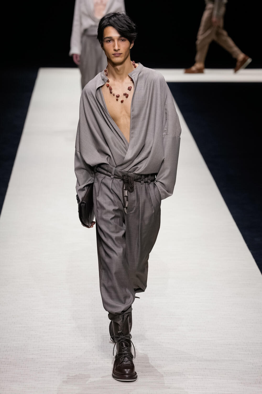 EMPORIO ARMANI MEN SS 2025 - Foto #2