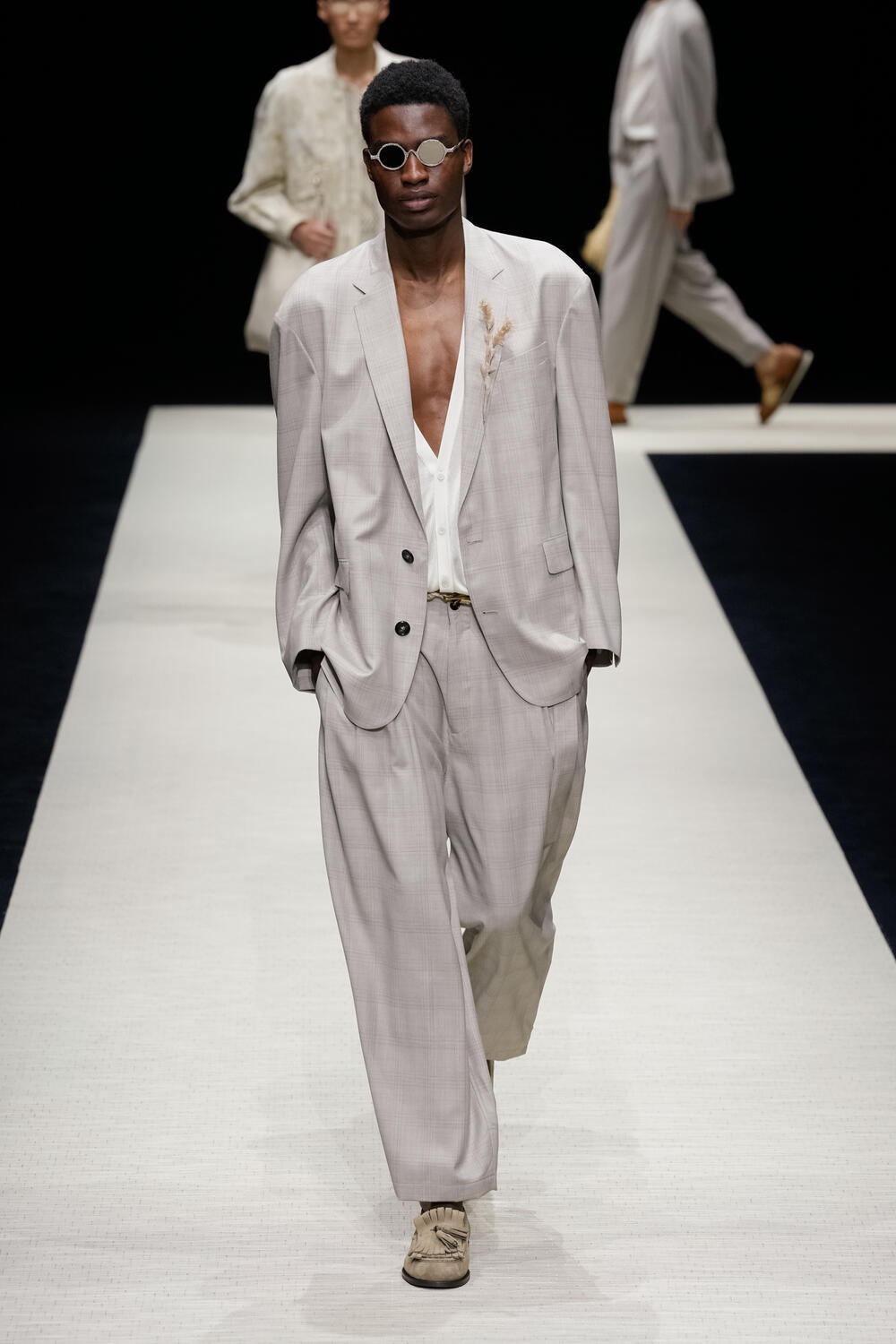 EMPORIO ARMANI MEN SS 2025 - Foto #13