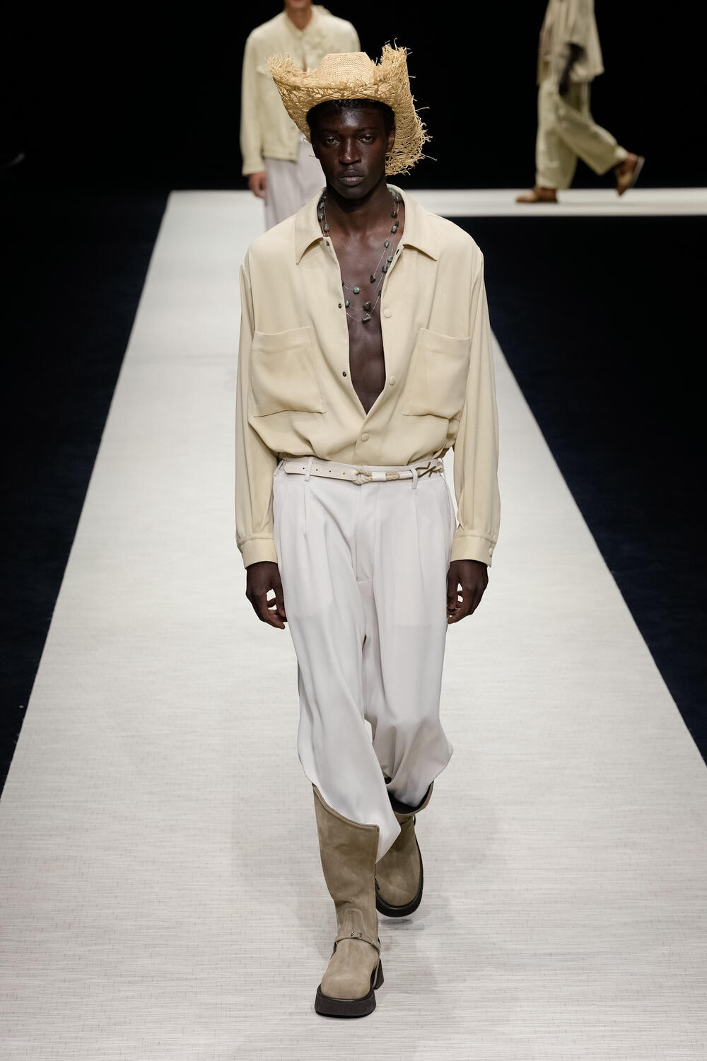 EMPORIO ARMANI MEN SS 2025 - Foto #2