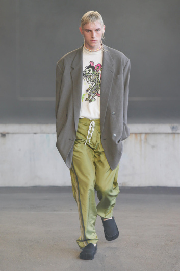 Fotoservizio/SS 2025/MEN/SFILATA/MAGLIANO/DP2/6