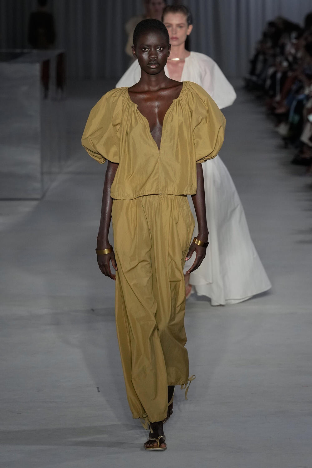 PHILOSOPHY DI LORENZO SERAFINI WOMEN SS 2025 - Foto #13