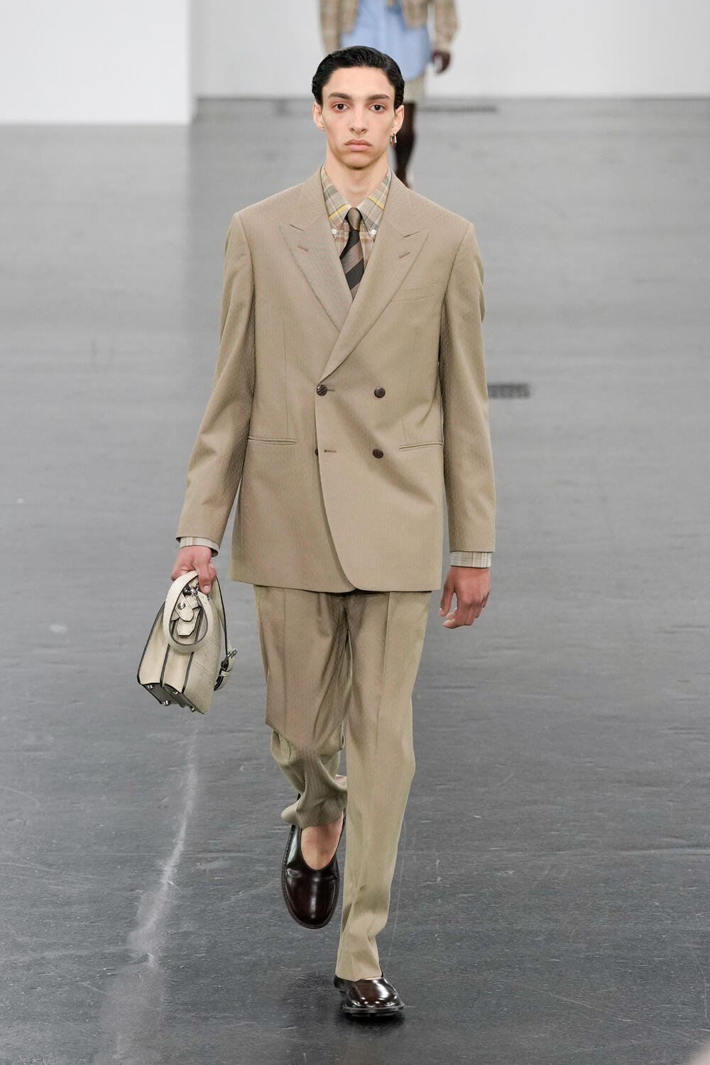 FENDI MEN SS 2025 - Foto #4