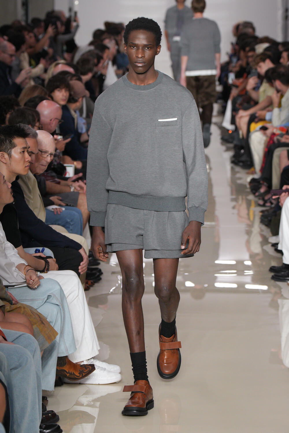 NEIL BARRETT MEN SS 2025 - Foto #10