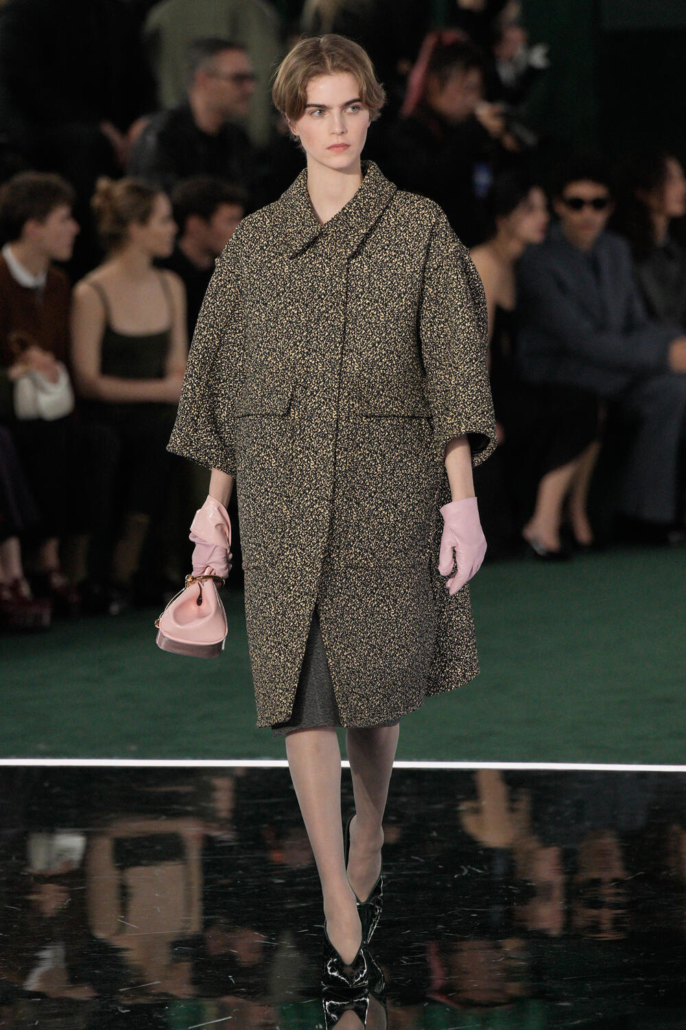 GUCCI WOMEN FW 25-26 - Foto #2