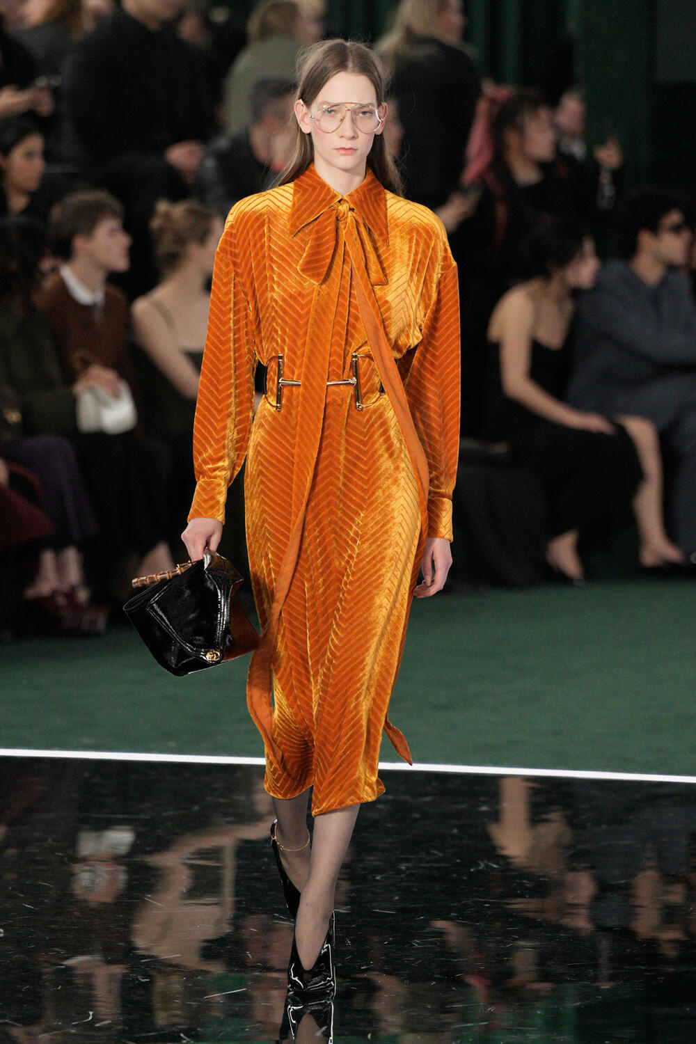 GUCCI WOMEN FW 25-26 - Foto #24