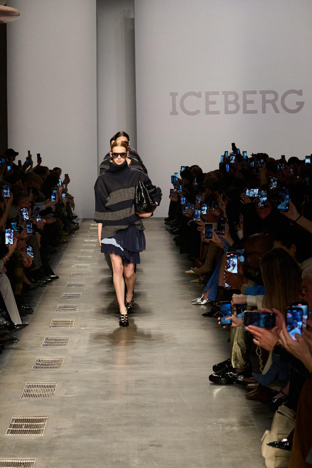 ICEBERG WOMEN FW 25-26 - Foto #40