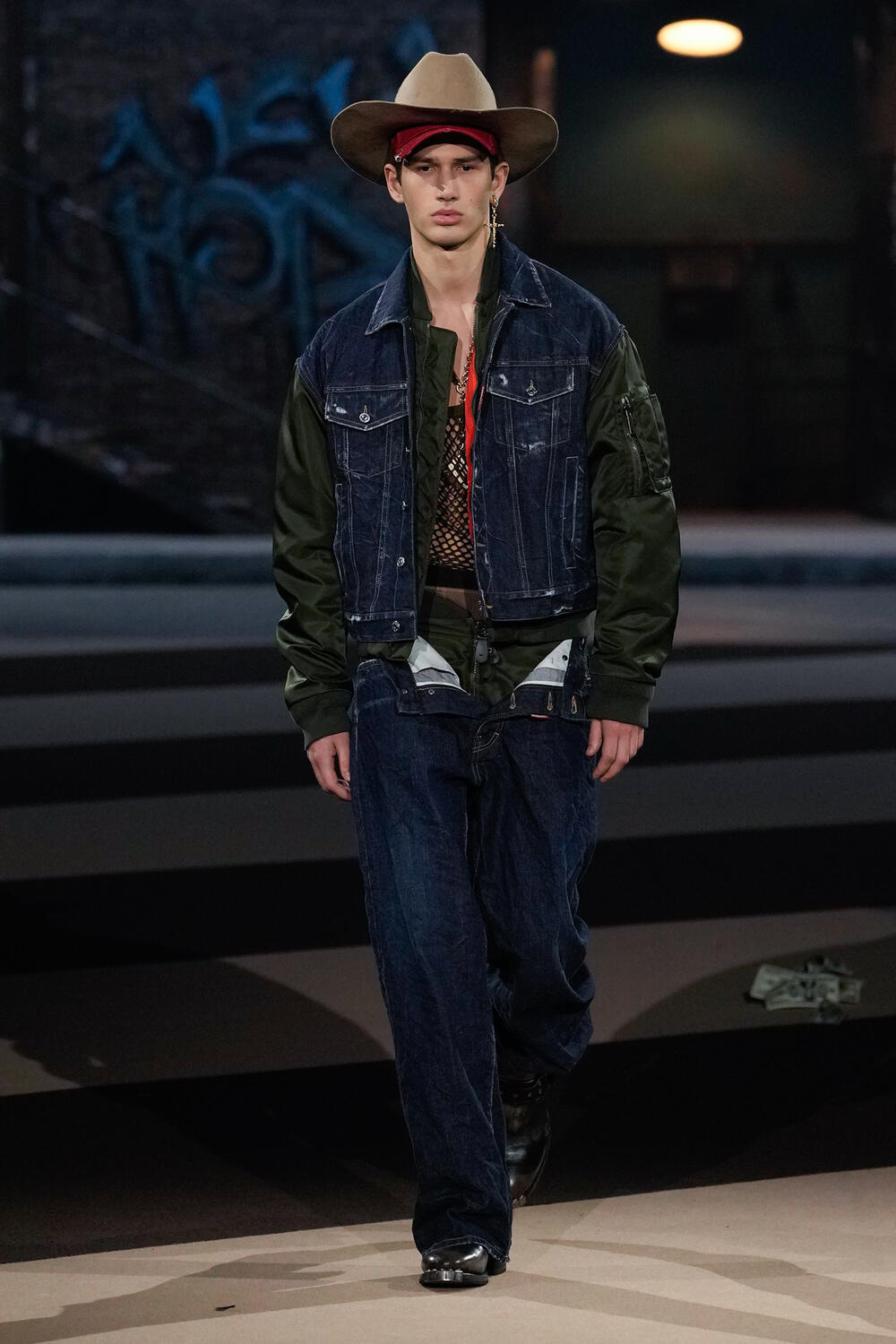 DSQUARED2 WOMEN FW 25-26 - Foto #4