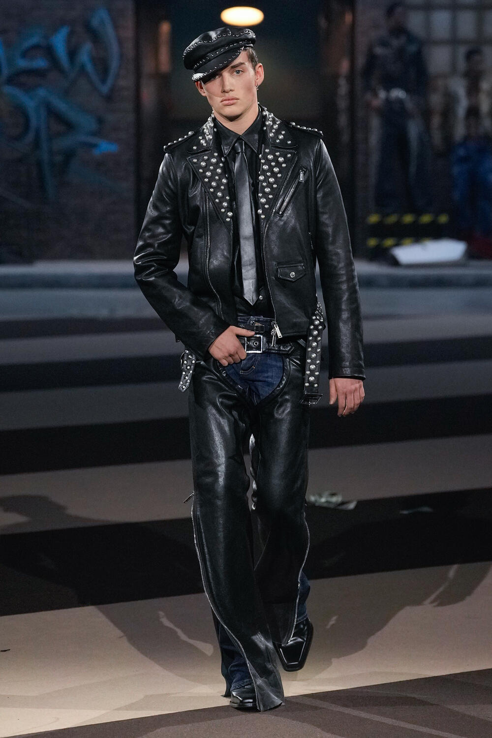 DSQUARED2 WOMEN FW 25-26 - Foto #14