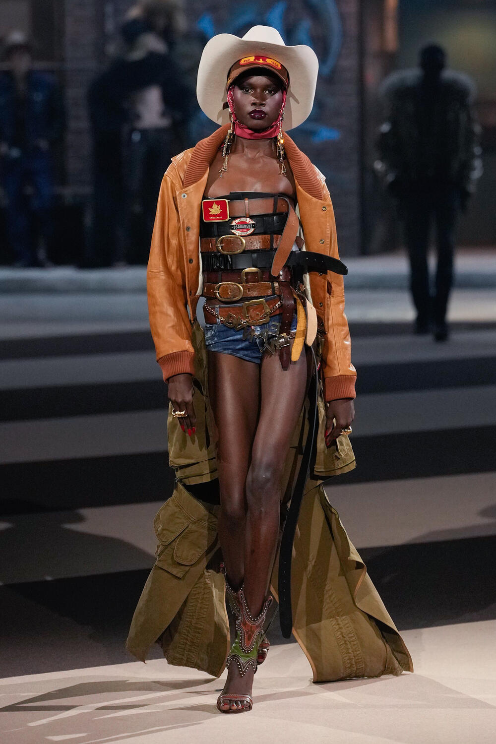 DSQUARED2 WOMEN FW 25-26 - Foto #9