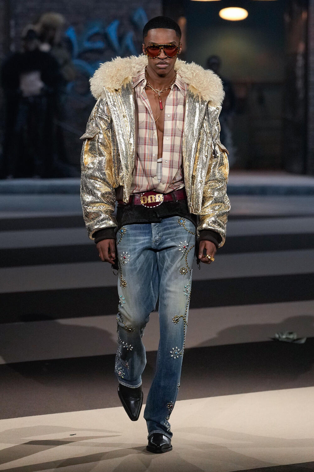 DSQUARED2 WOMEN FW 25-26 - Foto #10