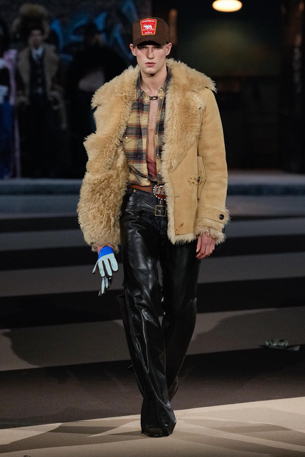 DSQUARED2 WOMEN FW 25-26 - Foto #9