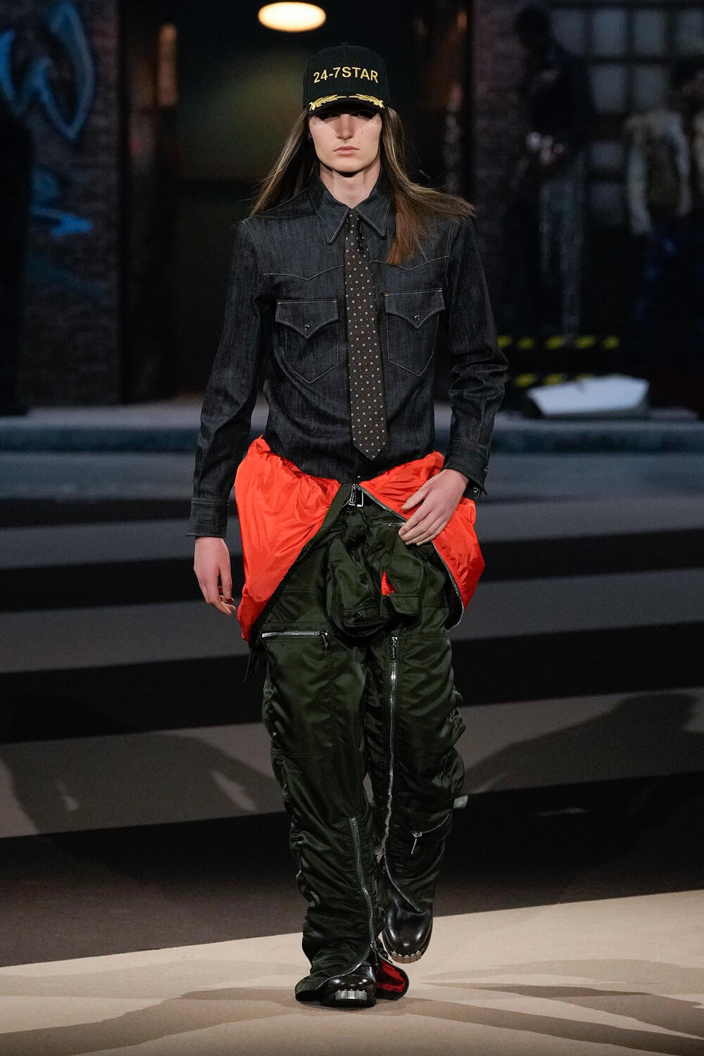 DSQUARED2 WOMEN FW 25-26 - Foto #5