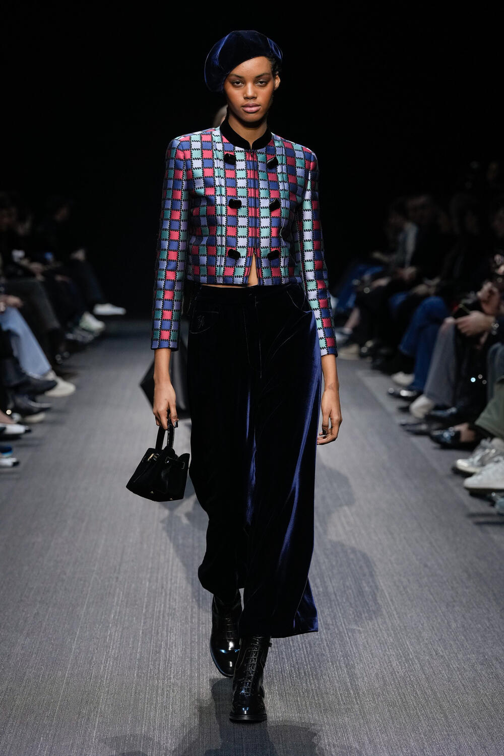 EMPORIO ARMANI WOMEN FW 25-26 - Foto #14