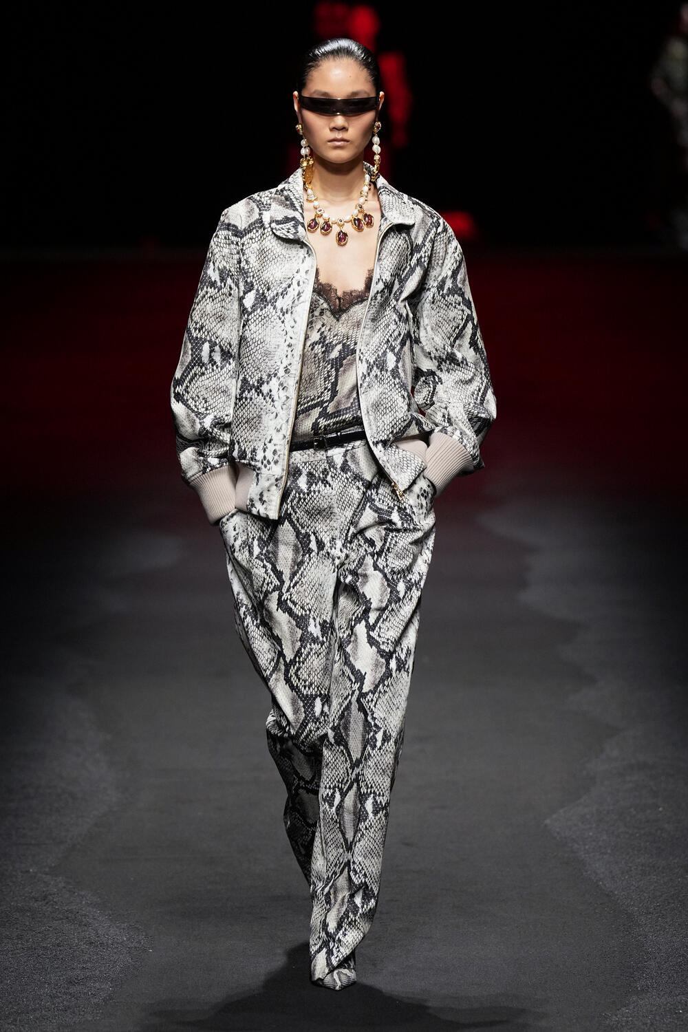 ROBERTO CAVALLI WOMEN FW 25-26 - Foto #36