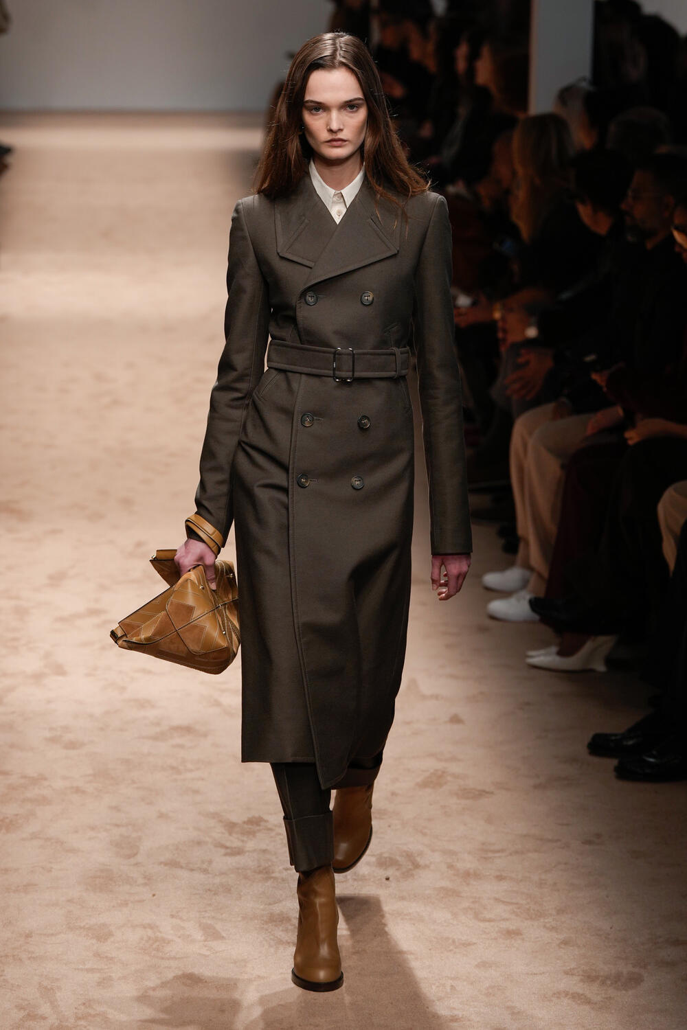 TOD'S WOMEN FW 25-26 - Foto #2