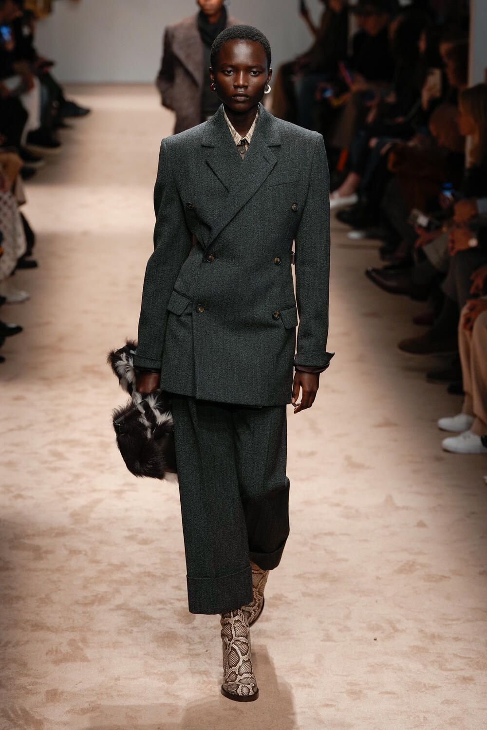 TOD'S WOMEN FW 25-26 - Foto #15