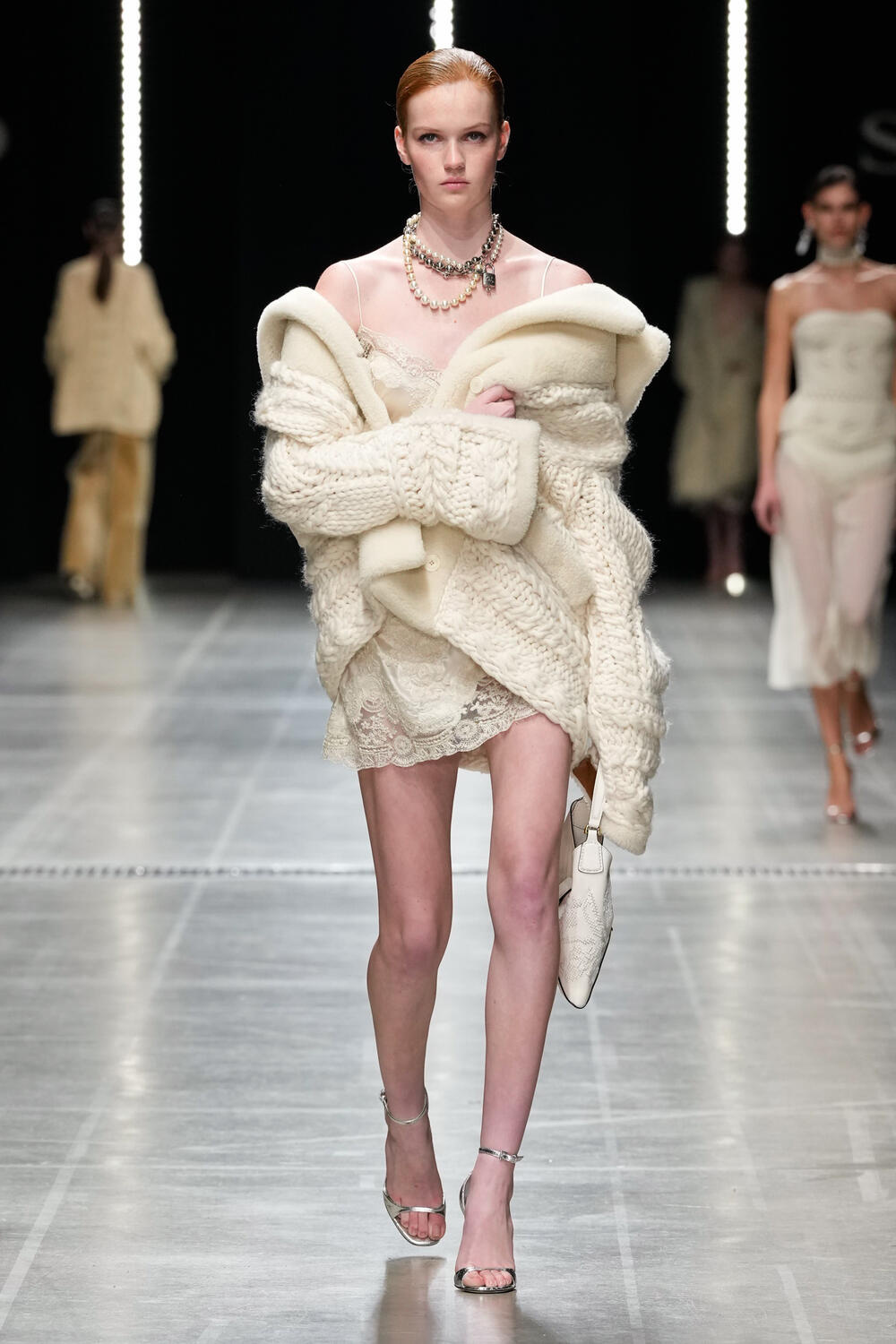 ERMANNO SCERVINO WOMEN FW 25-26 - Foto #19