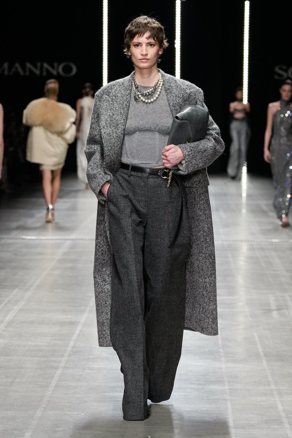 ERMANNO SCERVINO WOMEN FW 25-26 - Foto #27