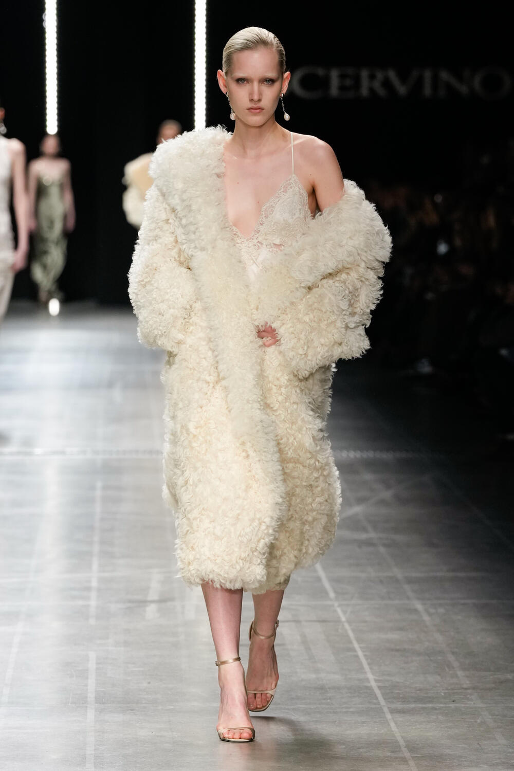 ERMANNO SCERVINO WOMEN FW 25-26 - Foto #22