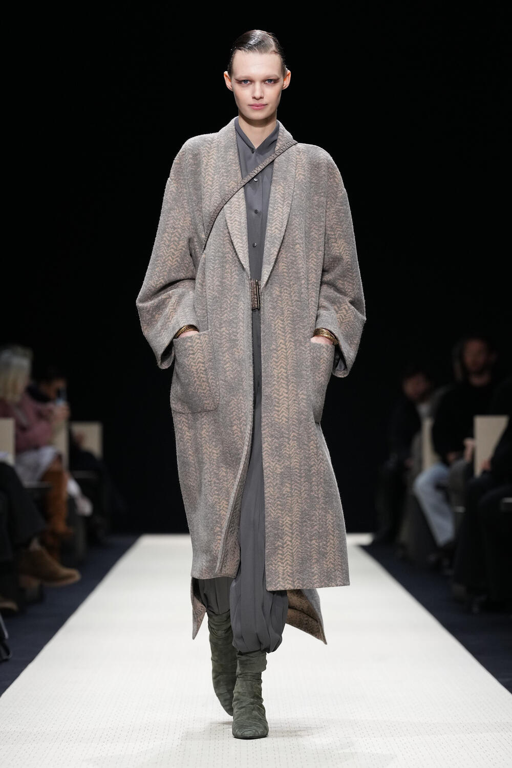 GIORGIO ARMANI WOMEN FW 25-26 - Foto #12