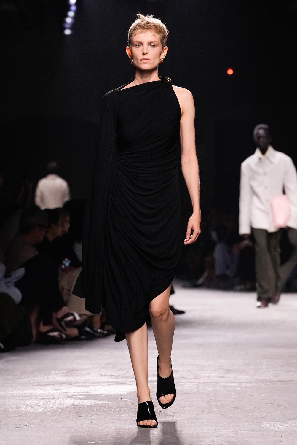 BOTTEGA VENETA WOMEN SS 2025 - Foto #1