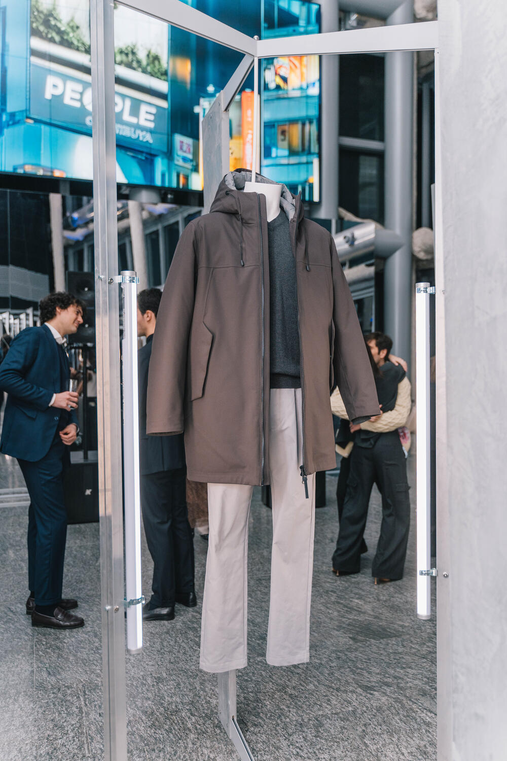 PEOPLE OF SHIBUYA MEN FW 25-26 - Foto #6