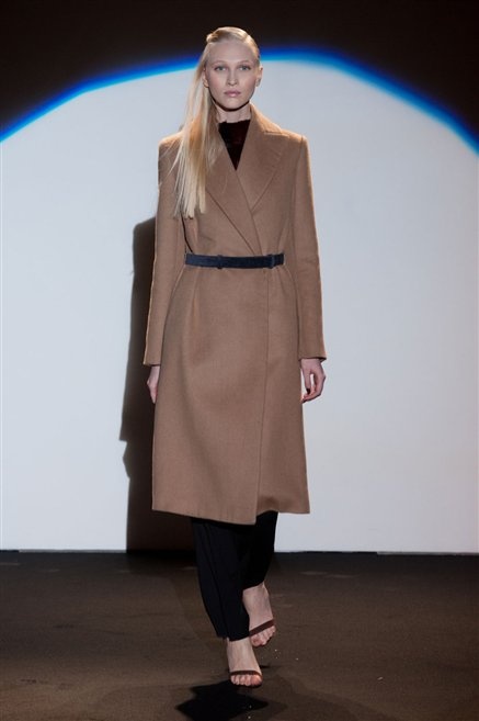 Fotoservizio/FW 2012-2013/WOMEN/ROBERTO MUSSO/3