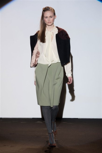 Fotoservizio/FW 2012-2013/WOMEN/ROBERTO MUSSO/6