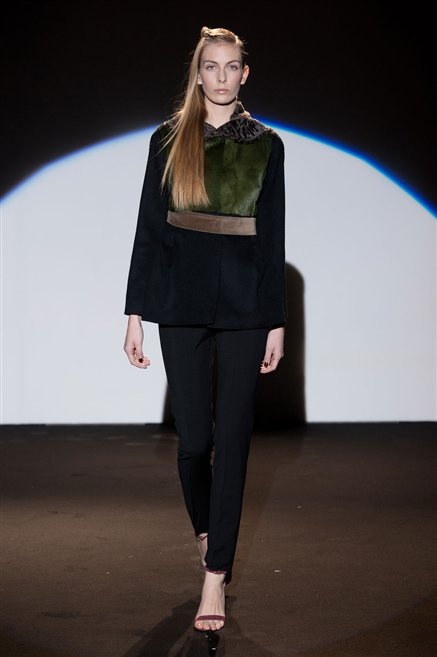 Fotoservizio/FW 2012-2013/WOMEN/ROBERTO MUSSO/12